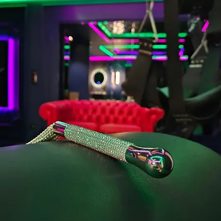 - Xtase By Luxuria Apartmán *